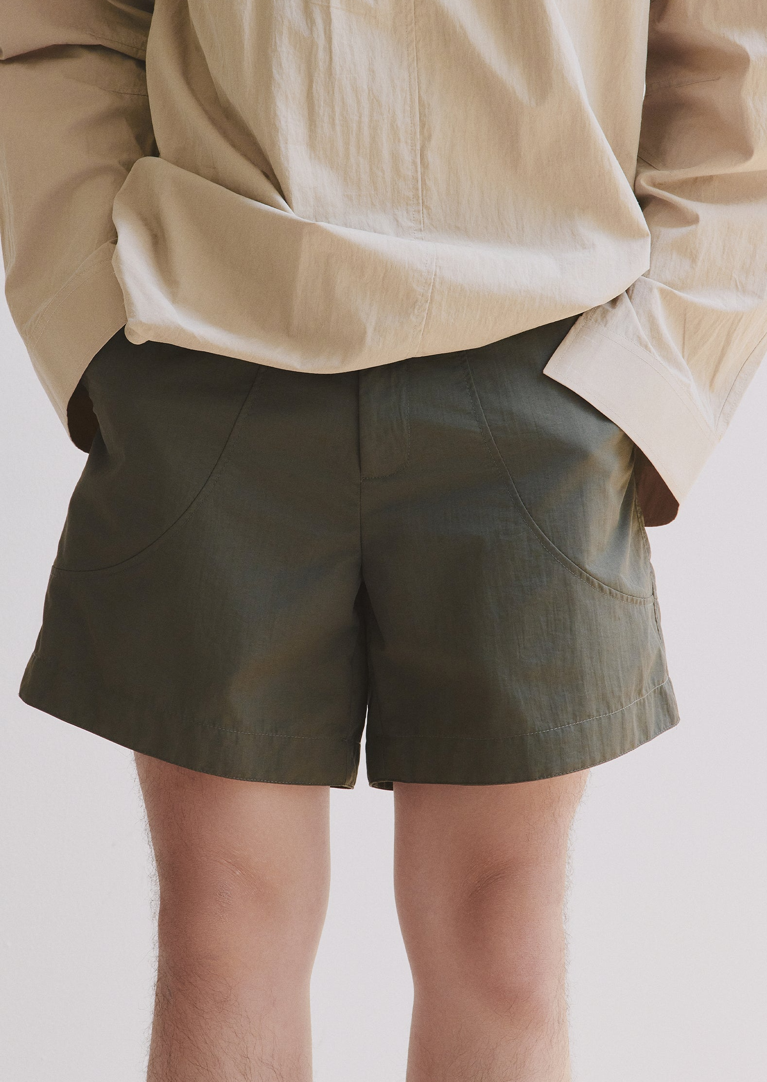 crew-shorts-moss-green-AIN-astoud