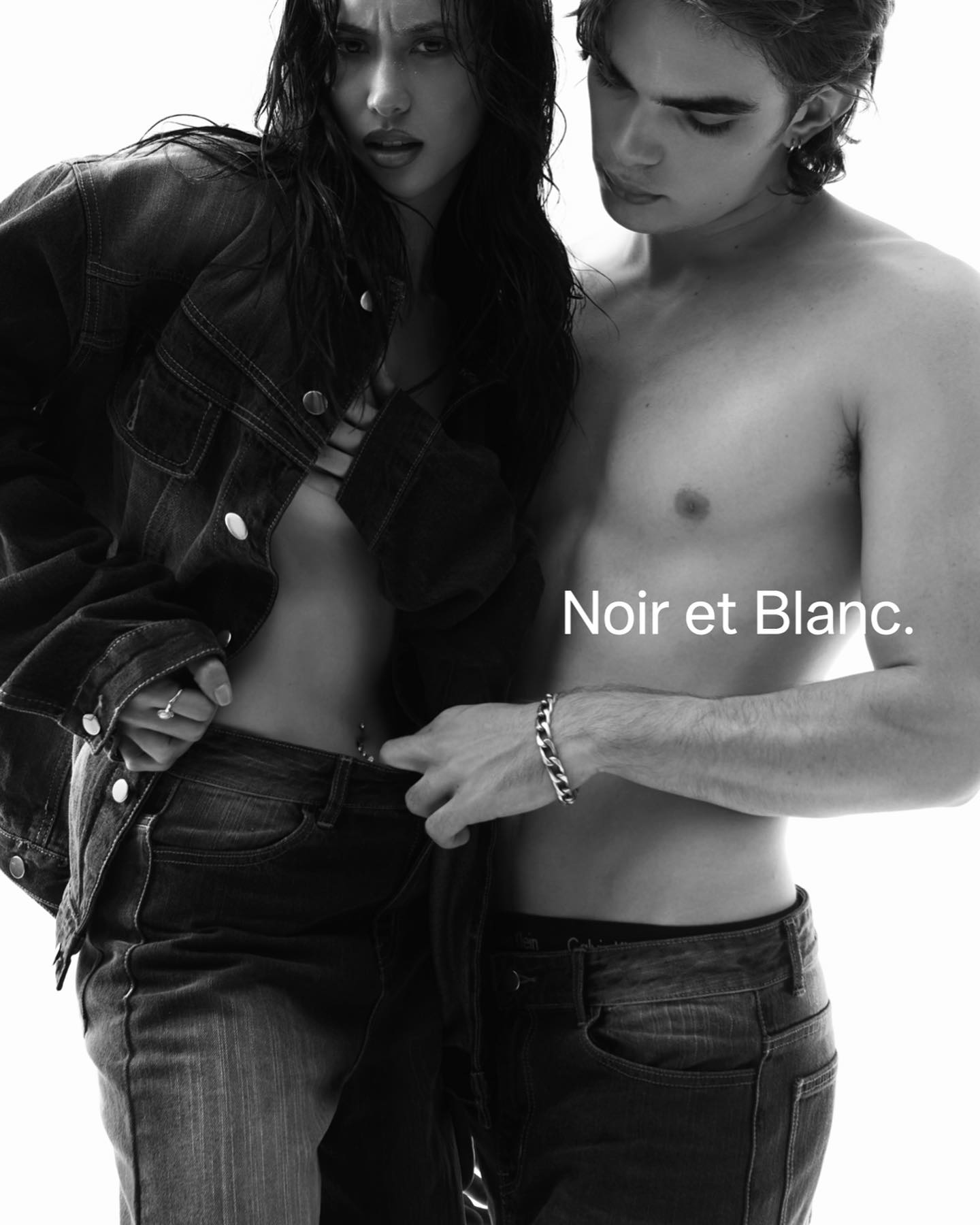 Noir et Blanc. ASTOUD