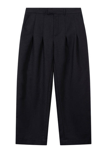 black-sta-prest-pleated-balloon-trousers saomai astoud