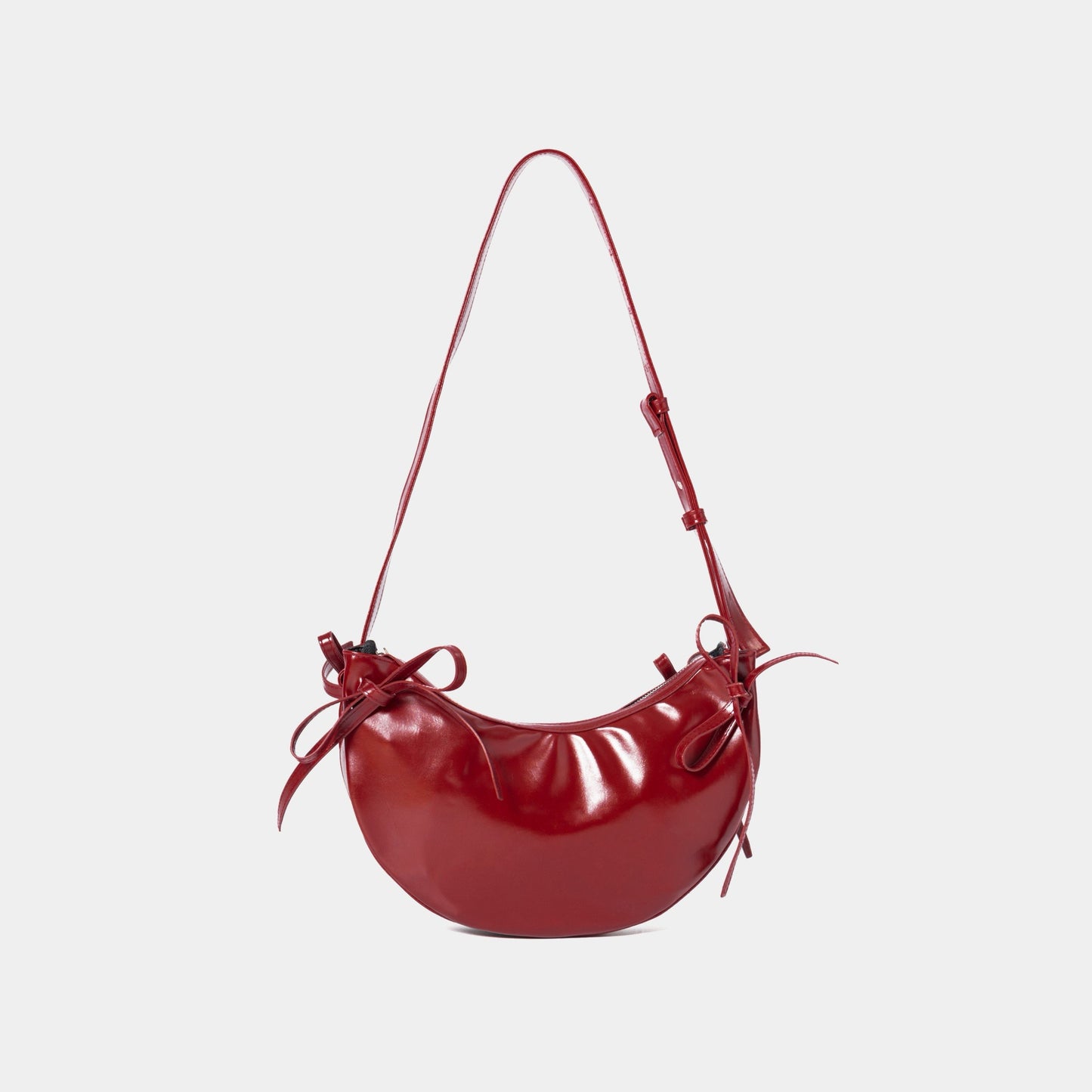 red-slack-bag-ARYA-astoud