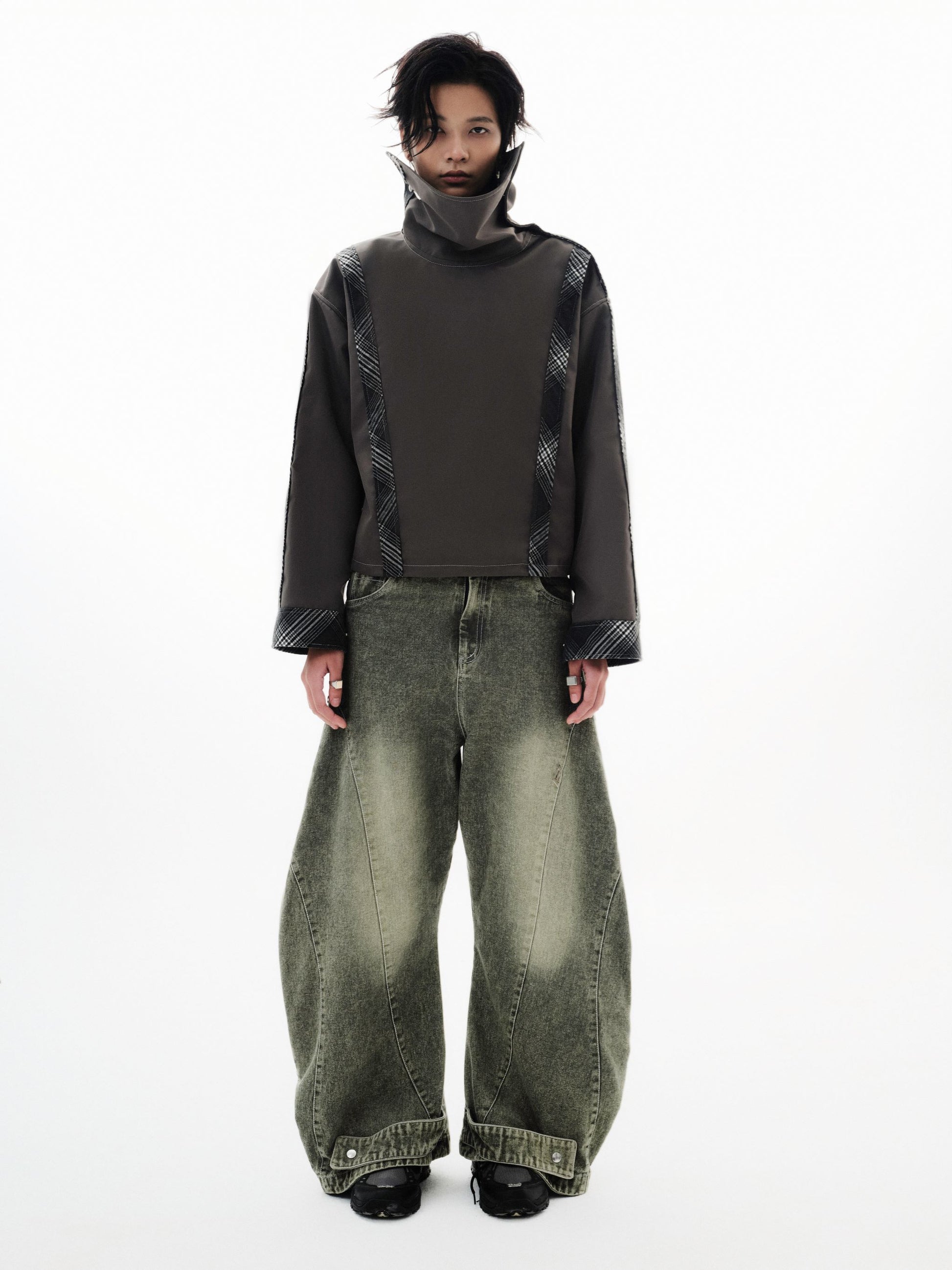 p-washed-denim-transformable-jean-green-THEPRSN