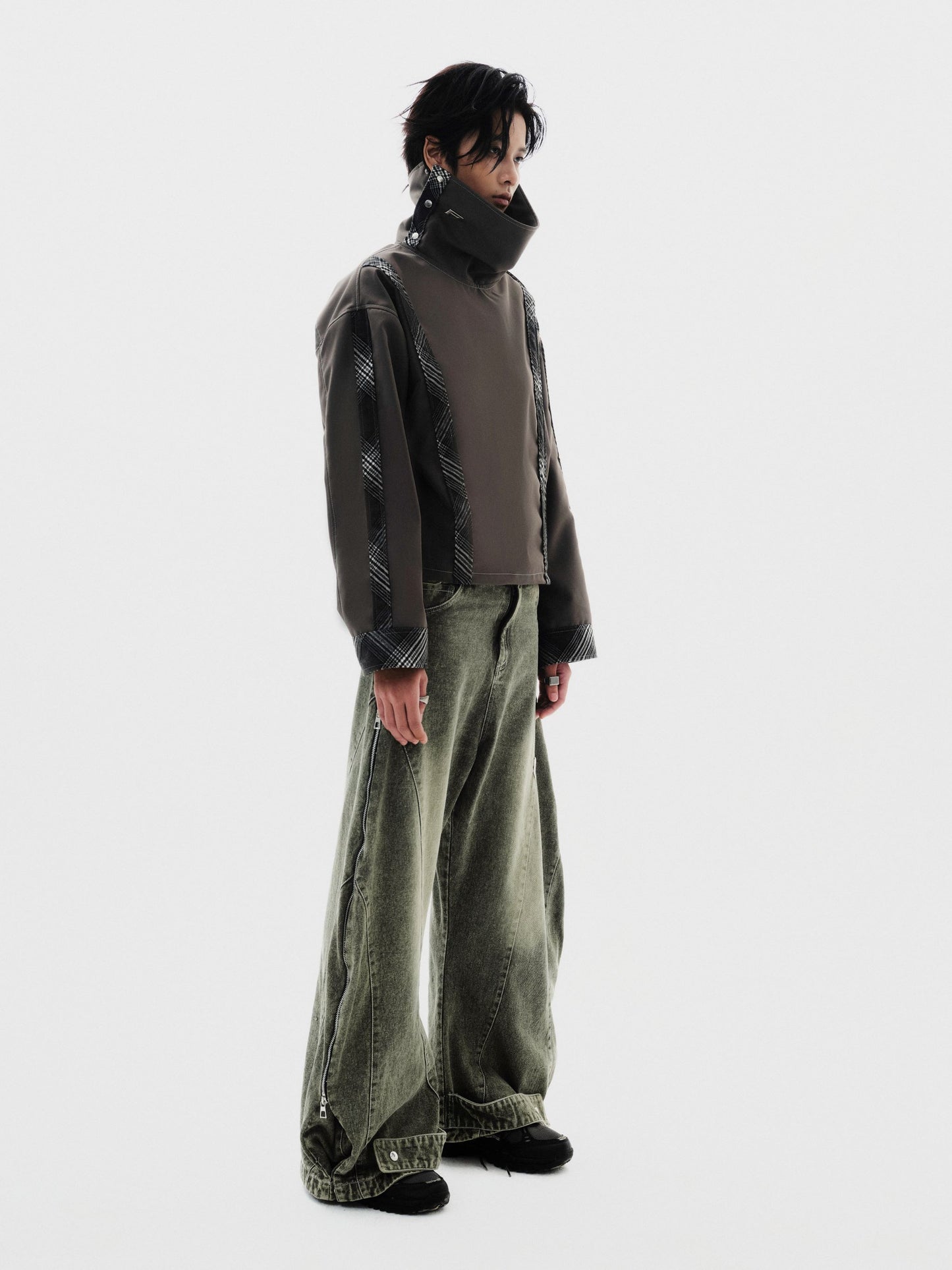 p-washed-denim-transformable-jean-green-THEPRSN