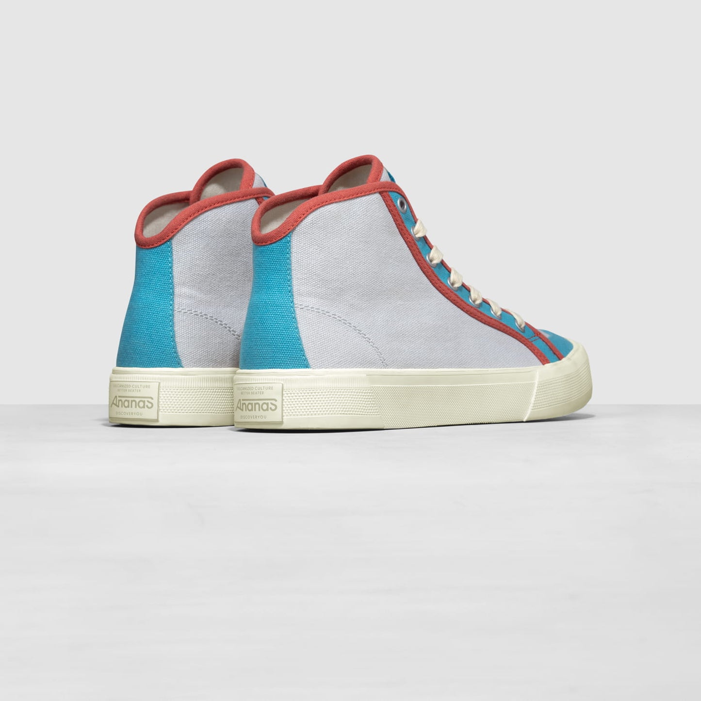 popular-blue-urbas-retrospective-mid-top ananas astoud