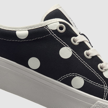 black-pattas-polka-dots-low-top ananas astoud