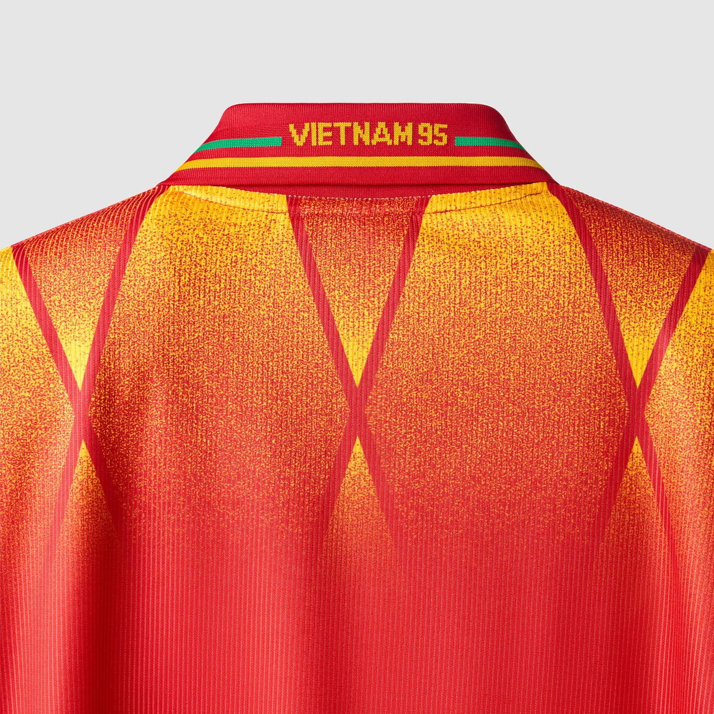 retro-football-jersey-vietnam-95-vi-t-nam-1-high-risk-red ananas astoud