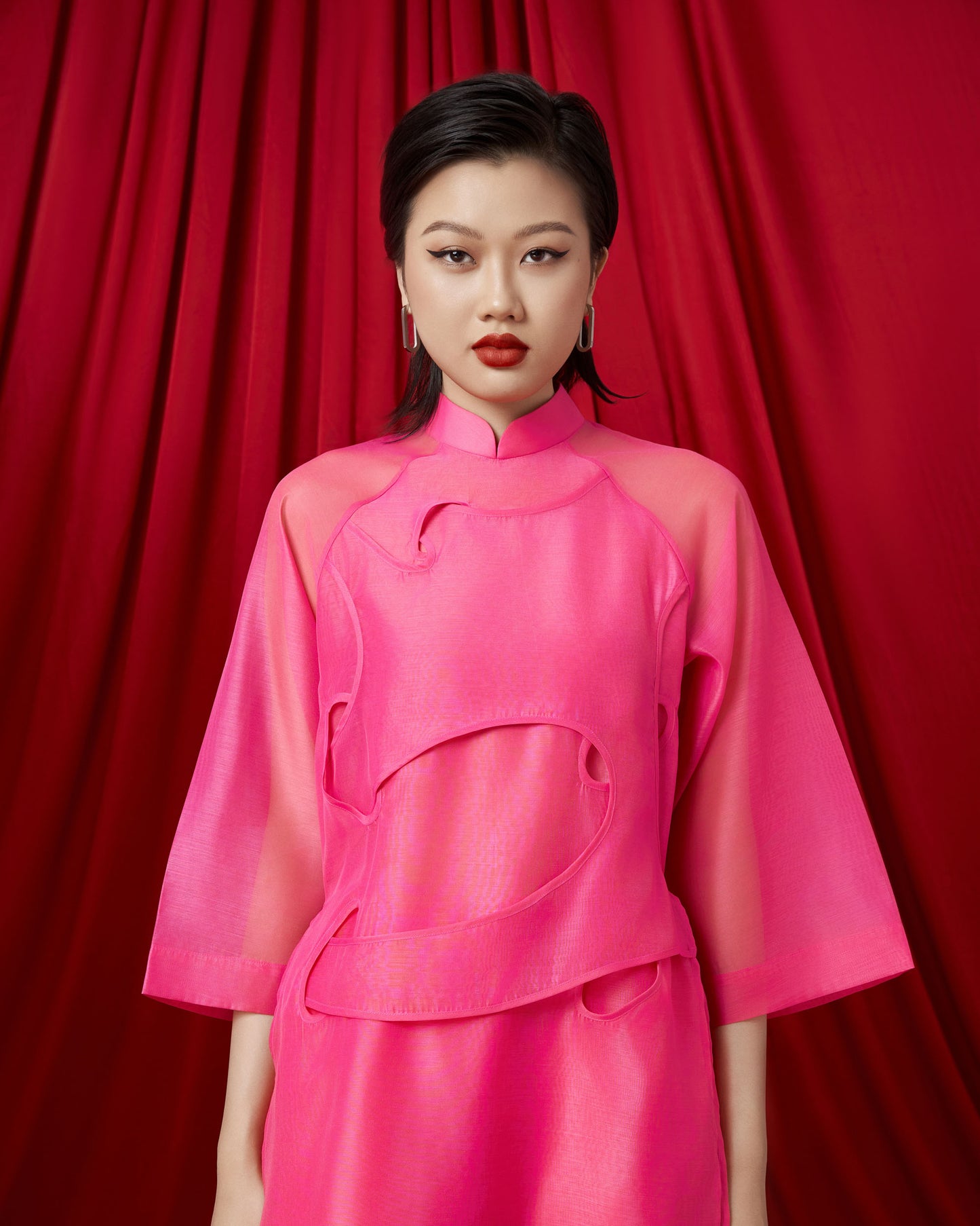 luon-vOng-ao-dai-for-women-pink-caostu-ASTOUD