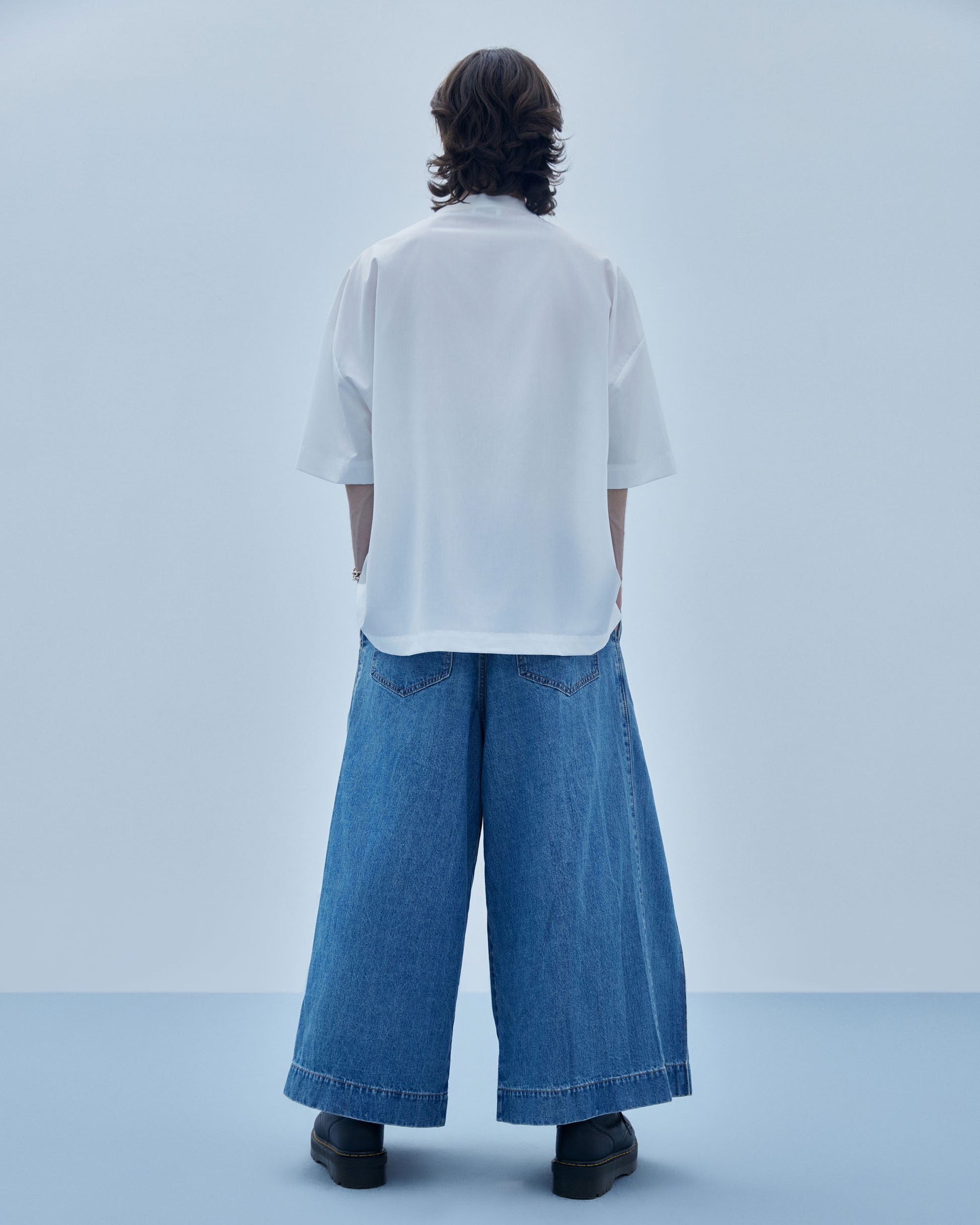 pleated-jeans-CAOSTU-astoud