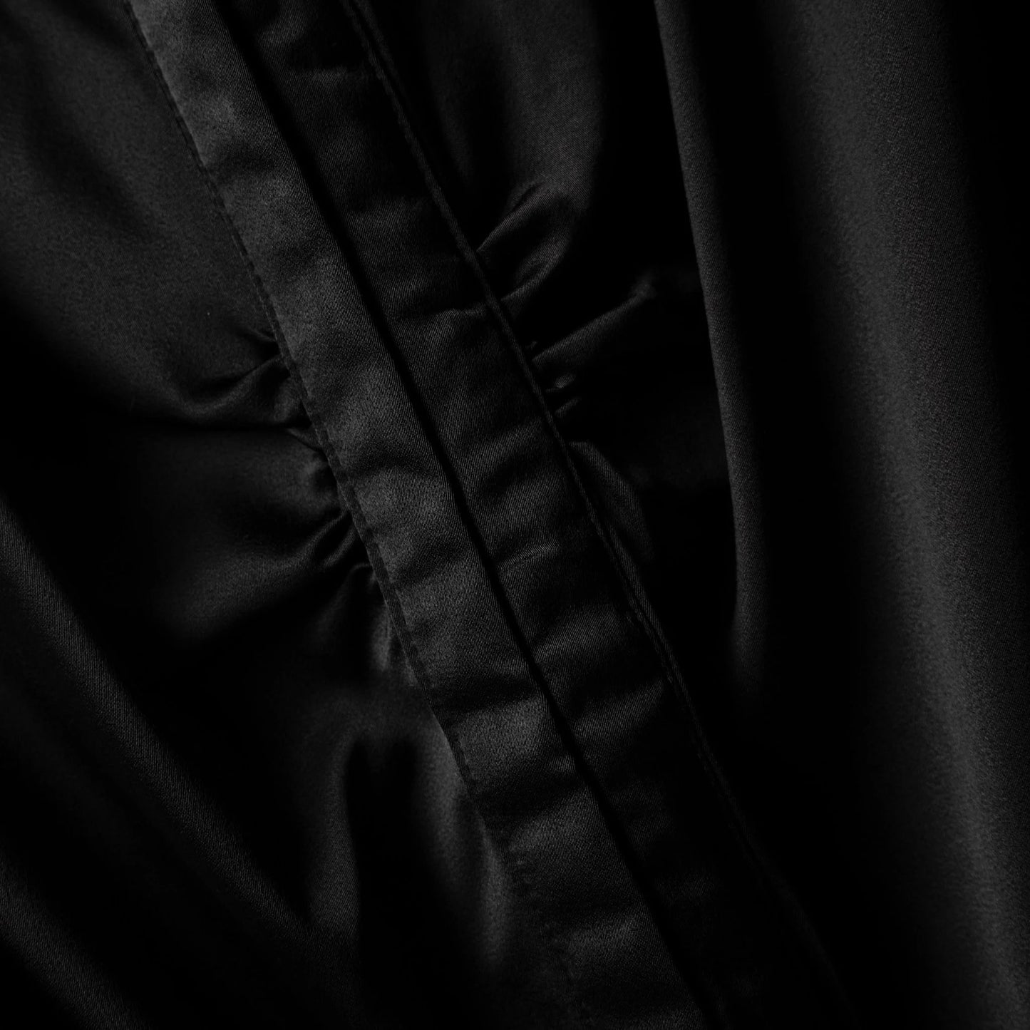 silk-shirt-aesir